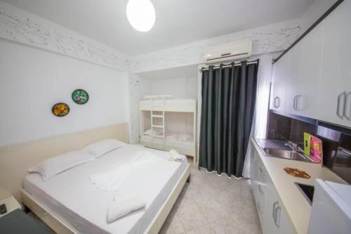 Poseidon Hotel Εξαμίλιο Εξωτερικό φωτογραφία